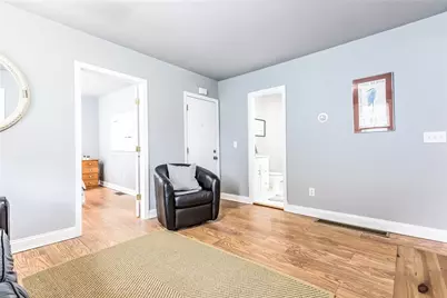 8 Green Place #1, Newport, RI 02840 - Photo 2