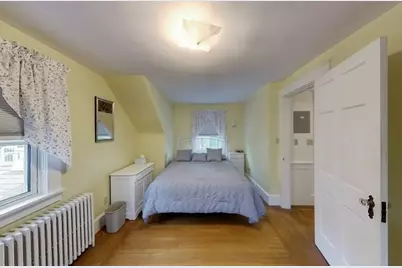 94 Eustis Avenue, Newport, RI 02840 - Photo 16