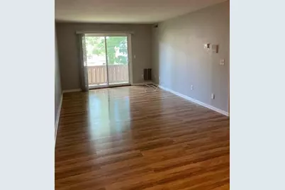 1143 Hartford Avenue #5B, Johnston, RI 02919 - Photo 4