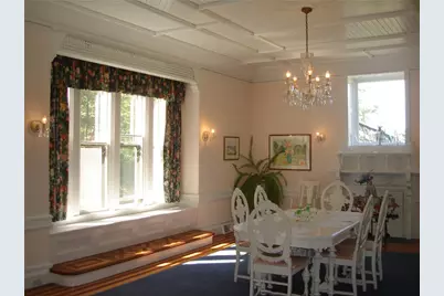 589 Bellevue Avenue, Newport, RI 02840 - Photo 8