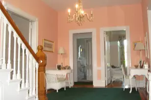 589 Bellevue Ave, Newport, RI 02840 - Photo 4