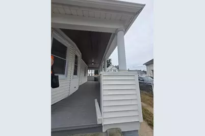 236 Lowell Avenue, Providence, RI 02909 - Photo 4