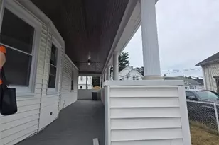 236 Lowell Ave, Providence, RI 02909 - Photo 4