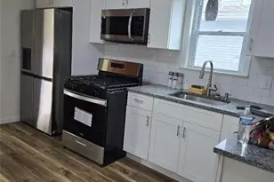 236 Lowell Ave, Providence, RI 02909 - Photo 14