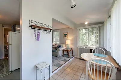 33 Warren Avenue, Middletown, RI 02842 - Photo 4