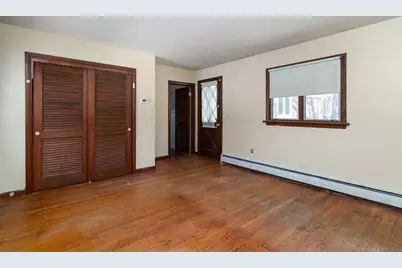 105 Florence Street, Tiverton, RI 02878 - Photo 16