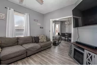 43 Warwick Road, Pawtucket, RI 02861 - Photo 8