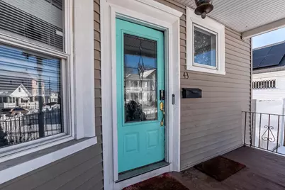 43 Warwick Road, Pawtucket, RI 02861 - Photo 2