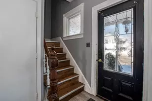 43 Warwick Rd, Pawtucket, RI 02861 - Photo 12