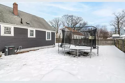 90 Massachusetts Avenue, Warwick, RI 02888 - Photo 6