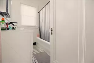 18 Nelson St, Providence, RI 02908 - Photo 22