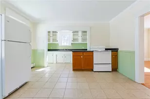 13 Pine St, Cranston, RI 02910 - Photo 24