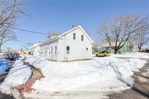 13 Pine St, Cranston, RI 02910 - Photo 38