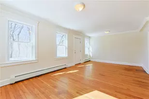 13 Pine St, Cranston, RI 02910 - Photo 22