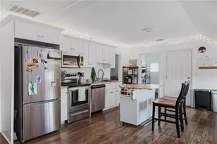 670 Wickenden St, Providence, RI 02906 - Photo 24