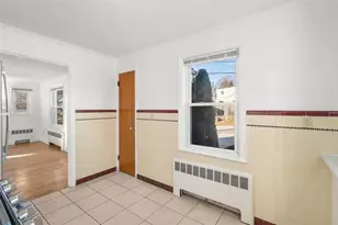 84 Intervale Rd, Cranston, RI 02910 - Photo 24