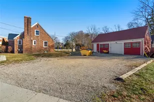 84 Intervale Rd, Cranston, RI 02910 - Photo 36