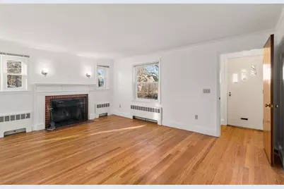 84 Intervale Road, Cranston, RI 02910 - Photo 6