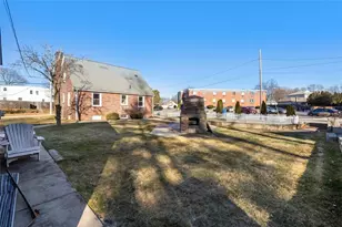 84 Intervale Rd, Cranston, RI 02910 - Photo 32