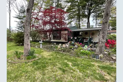 4 Leisure Way, Coventry, RI 02816 - Photo 2