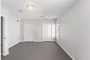 17 Grotto Ave, Pawtucket, RI 02860 - Photo 14