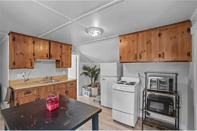 32 Houston Avenue, Newport, RI 02840 - Photo 24