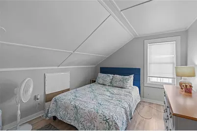 32 Houston Avenue, Newport, RI 02840 - Photo 26