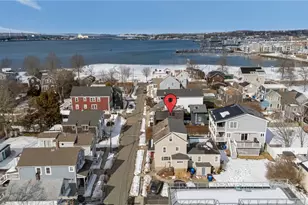 32 Houston Ave, Newport, RI 02840 - Photo 40