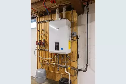 1824 Mineral Spring Avenue, North Providence, RI 02904 - Photo 22