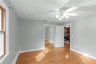 2 Oak Grove Blvd, North Providence, RI 02911 - Photo 10