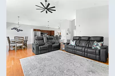 154 Beechwood Drive, Cranston, RI 02921 - Photo 14