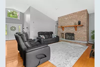 154 Beechwood Drive, Cranston, RI 02921 - Photo 12