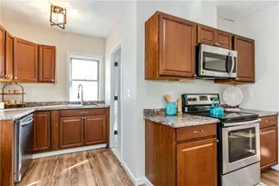 31 Anthony St, Coventry, RI 02816 - Photo 12