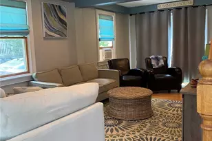 7 Bacheller St St, Newport, RI 02840 - Photo 16