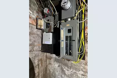 140 Dexter Street, Pawtucket, RI 02860 - Photo 4