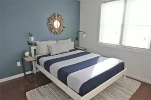 70 Houston Ave, Newport, RI 02840 - Photo 8