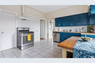 260 Atwells Avenue #3, Providence, RI 02903 - Photo 6