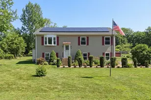 8 Wall St, Westerly, RI 02891 - Photo 1