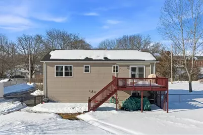 8 Wall Street, Westerly, RI 02891 - Photo 24