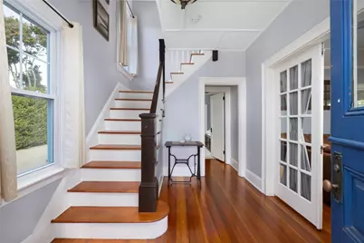 127 West Main Road, Middletown, RI 02842 - Photo 16