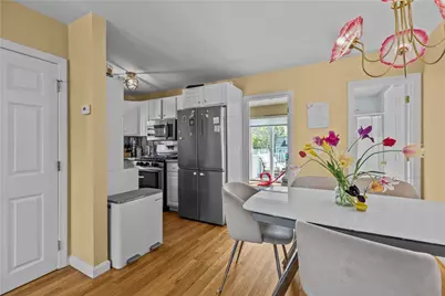 17 Narragansett Avenue, Newport, RI 02840 - Photo 8