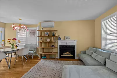 17 Narragansett Avenue, Newport, RI 02840 - Photo 6