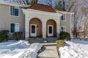 25 Marigold Cir, North Providence, RI 02904 - Photo 2