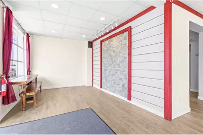 1692 Warwick Avenue, Warwick, RI 02889 - Photo 16