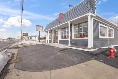 1692 Warwick Avenue, Warwick, RI 02889 - Photo 1