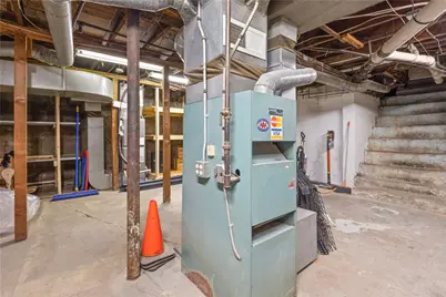 1692 Warwick Avenue, Warwick, RI 02889 - Photo 30