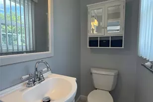 149 Church St, Lincoln, RI 02838 - Photo 4