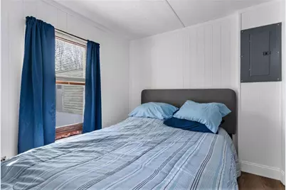 743 Forest Park Avenue, Middletown, RI 02842 - Photo 8