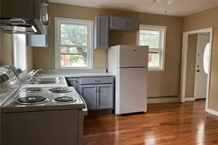 1104 S Broadway Ave, East Providence, RI 02914 - Photo 10