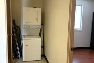 1302 Elmwood Ave, Providence, RI 02910 - Photo 26